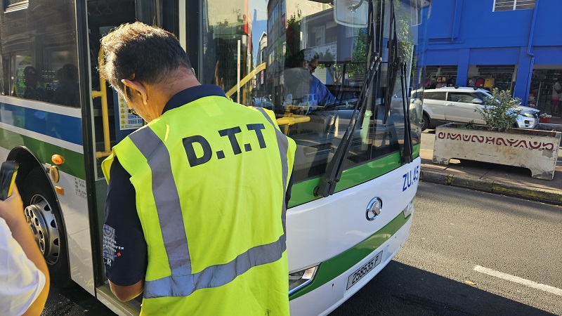 La gratuité des transports publics pendant les Jeux olympiques aura couté, comme annoncé mi-juillet par Jordy Chan, 11,6 millions francs au Pays. Crédit photo : Bertrand Prevost.