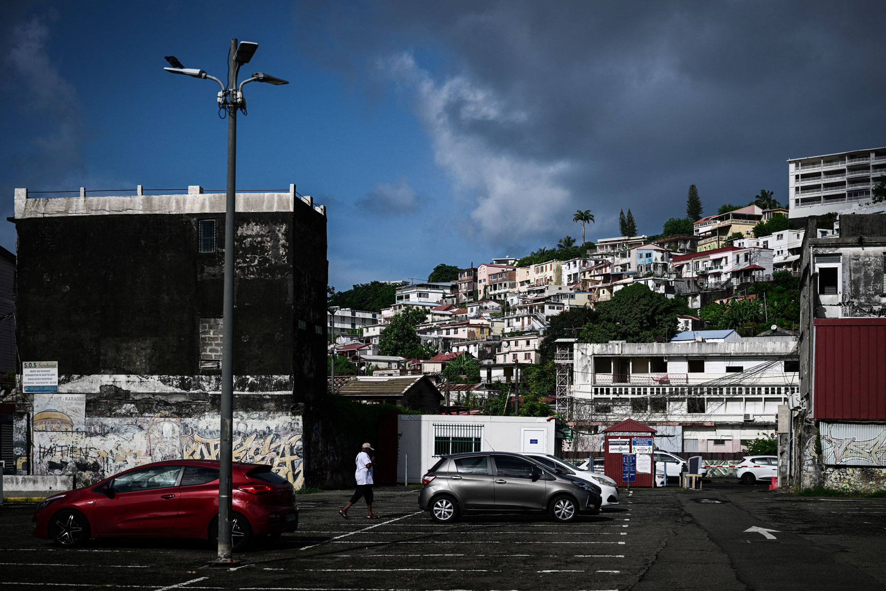 PHILIPPE LOPEZ / AFP