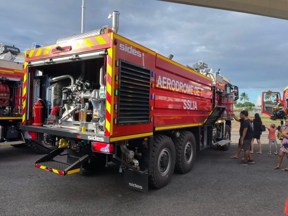 La grève des pompiers aéroportuaires va impacter les vols charters scolaires, chargés de ramener les élèves de leur établissement scolaire jusqu’à leur île d'origine. Crédit photo : Archives TI.