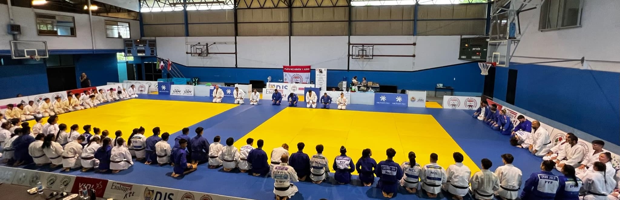 Il y avait beaucoup de respect pour le maitre, Jōshirō Maruyama, de la part des judokas.