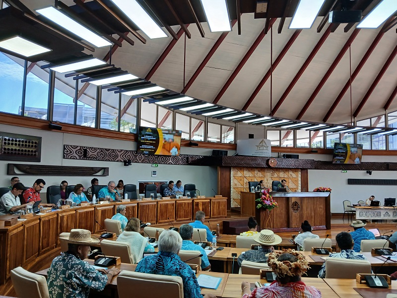 Mercadal sous le feu des critiques à l'assemblée