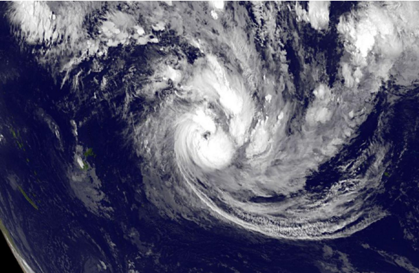 La dépression tropicale forte Victor devrait atteindre le stade de cyclone dans la journée de samedi (Image satelite GOES-west Nasa, le 15 janvier à 12 heures UTC)