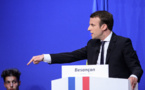Macron répond à la percée de Mélenchon en se posant en candidat de "l'indignation" et du renouvellement