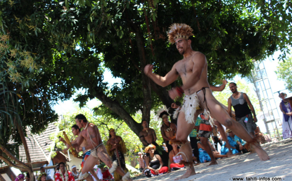 Quels sont les secrets de l'habit de guerrier d'un Rapa Nui?