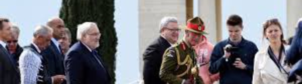 A Longueval, hommage aux Néo-Zélandais tombés à la bataille de la Somme, avec le Prince Charles