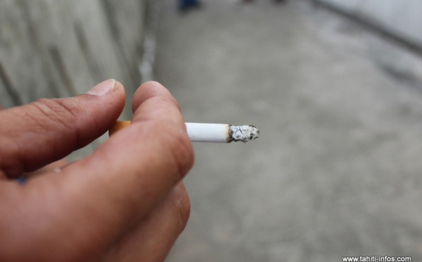 "Ce n'est pas le prix du tabac qui va me faire arrêter de fumer"