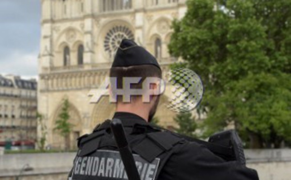 L'auteur de l'attaque devant Notre-Dame: "un néophyte" fasciné par la propagande jihadiste