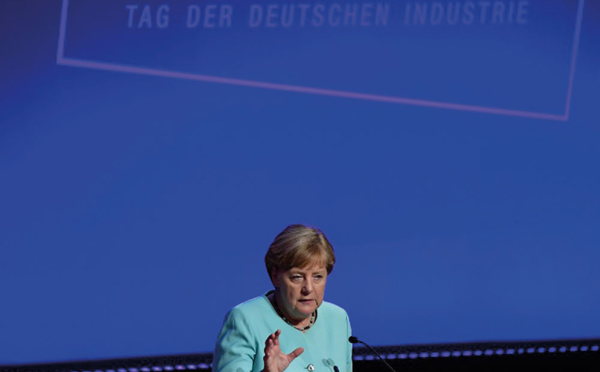 Allemagne : Merkel lâche du lest sur le mariage gay