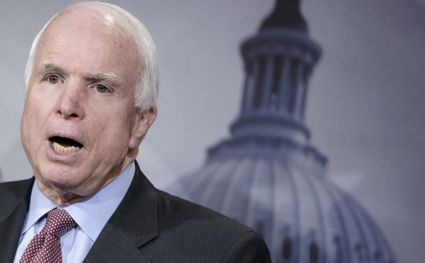Le sénateur américain John McCain a un cancer du cerveau