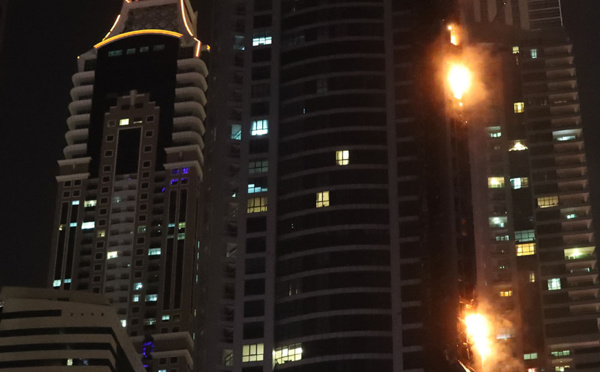La Torch Tower à Dubaï endommagée par un incendie