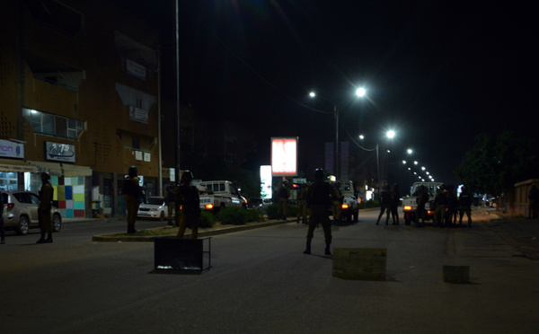 Fin de l'attaque "terroriste" contre un restaurant à Ouagadougou: 18 morts
