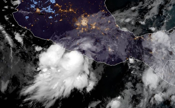 L'ouragan Max se forme au sud-ouest d'Acapulco au Mexique