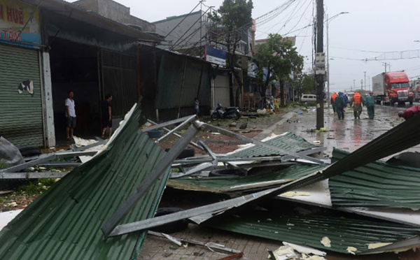 Vietnam: passage du typhon Doksuri, trois morts, des milliers d'évacués