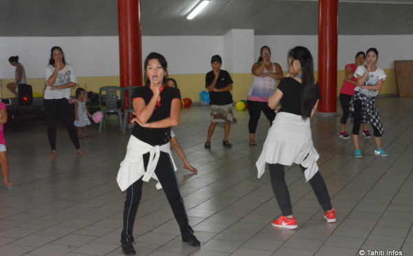 Une école de danse chinoise ouverte à l'Association philanthropique