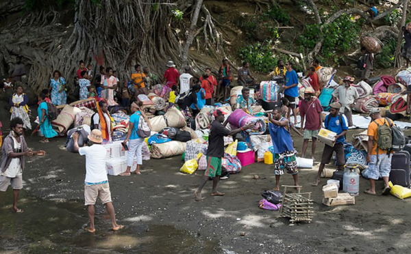 Eruption volcanique au Vanuatu : la France envoie une aide d'urgence