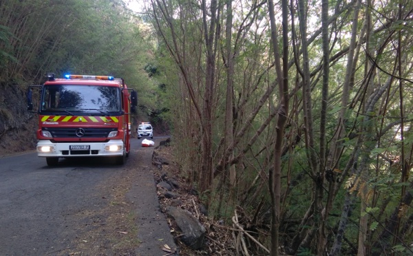 Accident mortel au pic rouge: un motard tombe dans un ravin