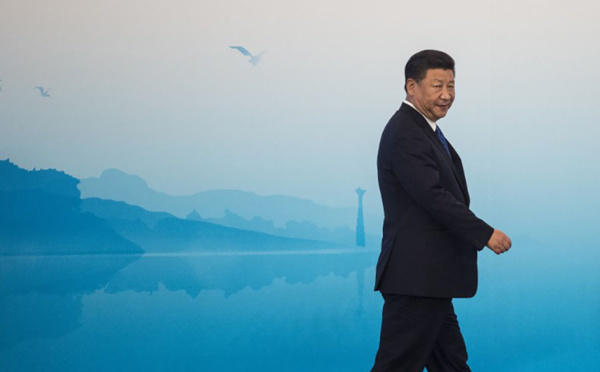 Chine : Xi Jinping reconduit pour cinq ans, sans dauphin potentiel