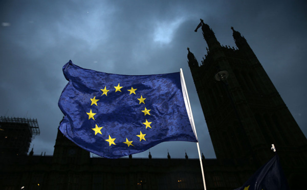 Brexit: le gouvernement britannique risque une défaite au Parlement