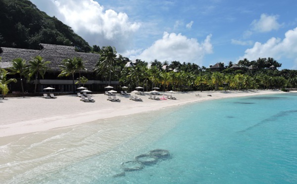 Bora Bora : les hôtels aident les habitants à payer leurs factures d'eau