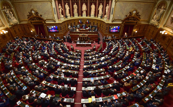 Nouvelle-Calédonie: les sénateurs s'accordent sur le corps électoral pour le futur réferendum