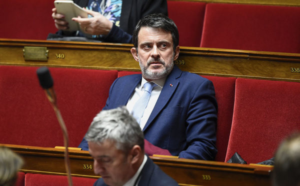 Nelle-Calédonie: M.Valls veut contribuer à "éclairer" l'après-référendum