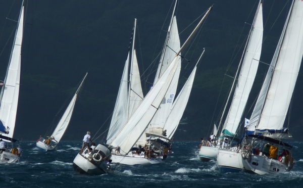 Tahiti Pearl Regata 2010: un "tout en image" pour se régaler!