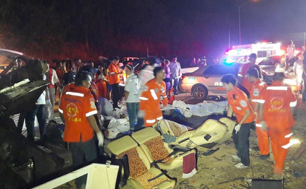 Au moins 18 morts dans un accident dans le nord-est de la Thaïlande