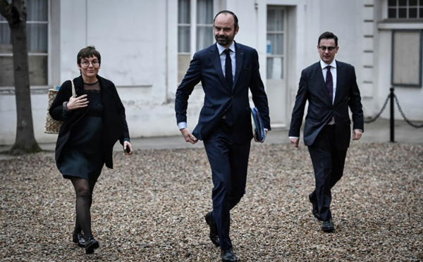 N-Calédonie: Edouard Philippe appelle les responsables politiques à "oeuvrer pour la réussite" du référendum