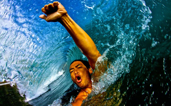 Maiko Mou le photographe de surf tahitien consacré à la Red Bull Illume de Dublin