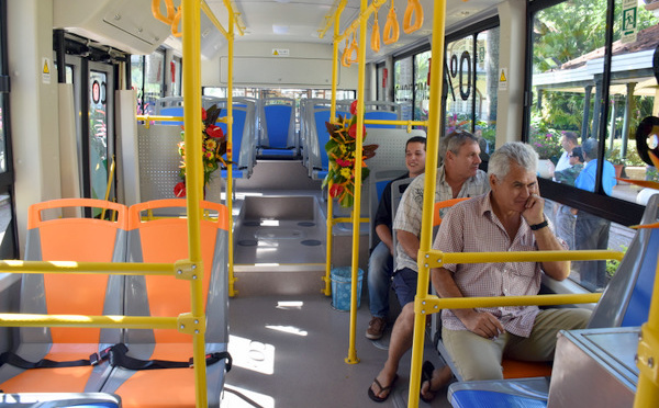Tahiti Automobiles dévoile ses nouveaux bus électriques