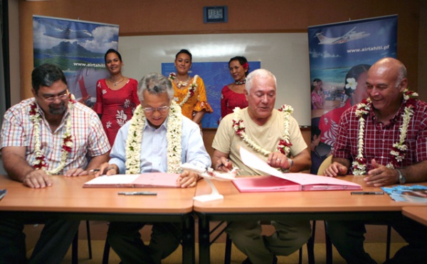 Signature de convention entre le Pays et la compagnie aérienne Air Tahiti