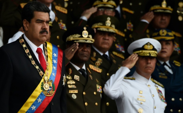 "Attentat" au Venezuela: la justice lève un coin du voile, Maduro réapparaît