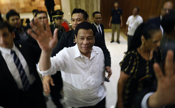Philippines: Duterte ordonne l'arrestation d'un de ses principaux opposants
