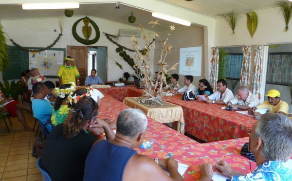 Déplacement du ministre du tourisme, M.Steeve Hamblin, à Raiatea et Tahaa.