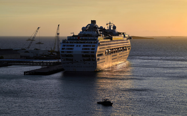 Sommet de l'Apec: une croisière immobile dans le coupe-gorge de Port Moresby