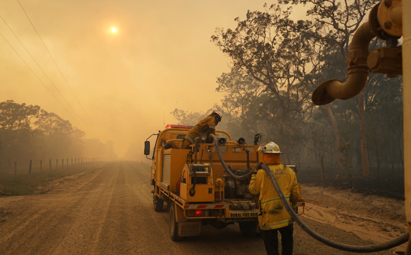 Incendies en Australie : des milliers d'évacués dans le Queensland