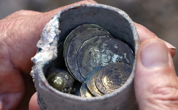 Un trésor de pièces d'or datant de 900 ans mis au jour en Israël
