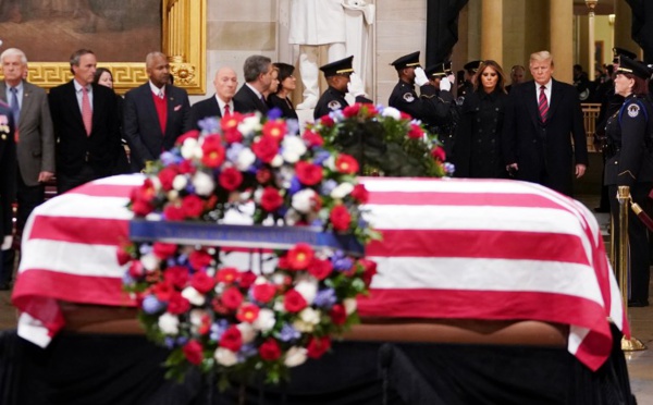 Obsèques nationales de George H. W. Bush, l'Amérique un temps réconciliée