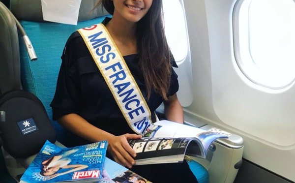 Miss France dans l'avion pour le fenua