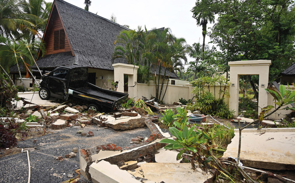 Tsunami indonésien : la pluie entrave les efforts désespérés des secours