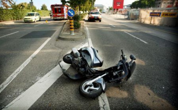 Un jeune homme décède des suites d'un accident de scooter