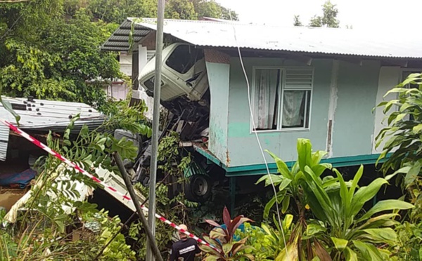 Le chauffeur du camion qui avait percuté une maison est décédé