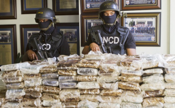 "Air Cocaïne": l'enquête des gendarmes, de Saint-Tropez au grill de la cour d'assises