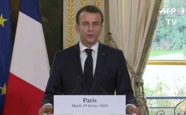 La France secouée par l'antisémitisme, Macron promet d'agir et de "punir"