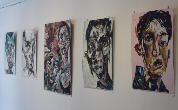 Trois artistes tongiens en résidence au centre des métiers d’art