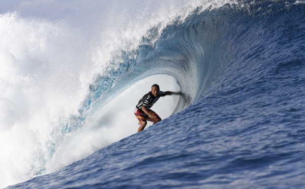 Billabong Pro Tahiti 2011 : 1ère journée surfée sur 4, la compétition promet d’être grandiose !