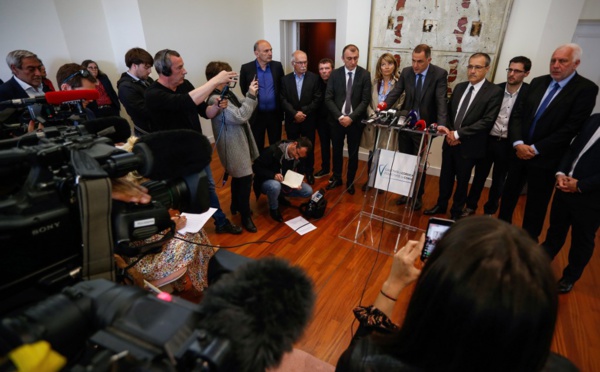 Corse: les dirigeants nationalistes "invitent" à l'Assemblée de Corse Macron, qui "n'ira pas"