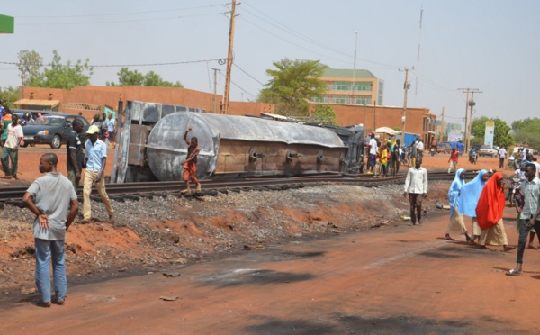 Niger: 60 morts dans l'explosion d'un camion-citerne à Niamey, selon un nouveau bilan