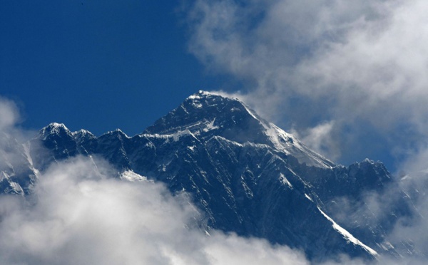 Onzième mort de la saison sur l'Everest
