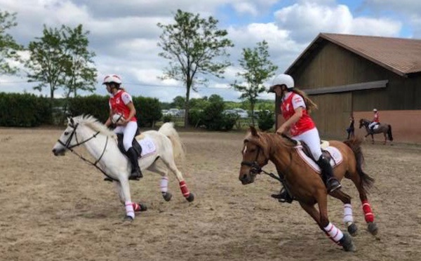 Equitation/Horse-ball – Championnats de France : Médaille d'argent pour Tahiti